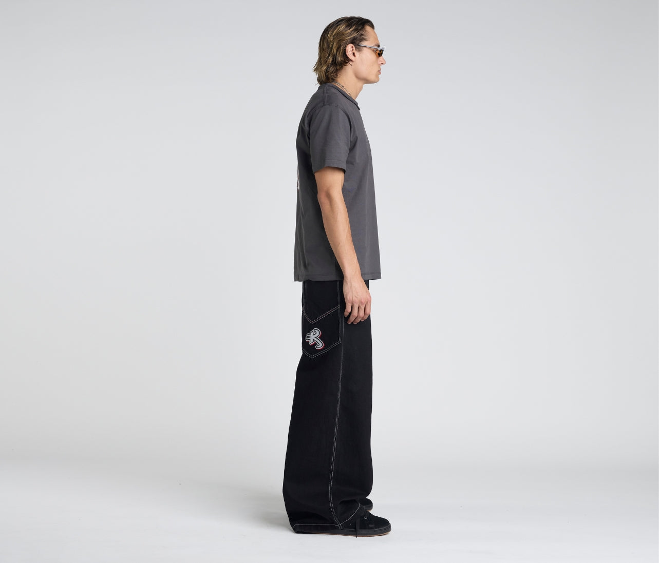 SUPREME ASTRO K 26" SUPER BLACK RINSE