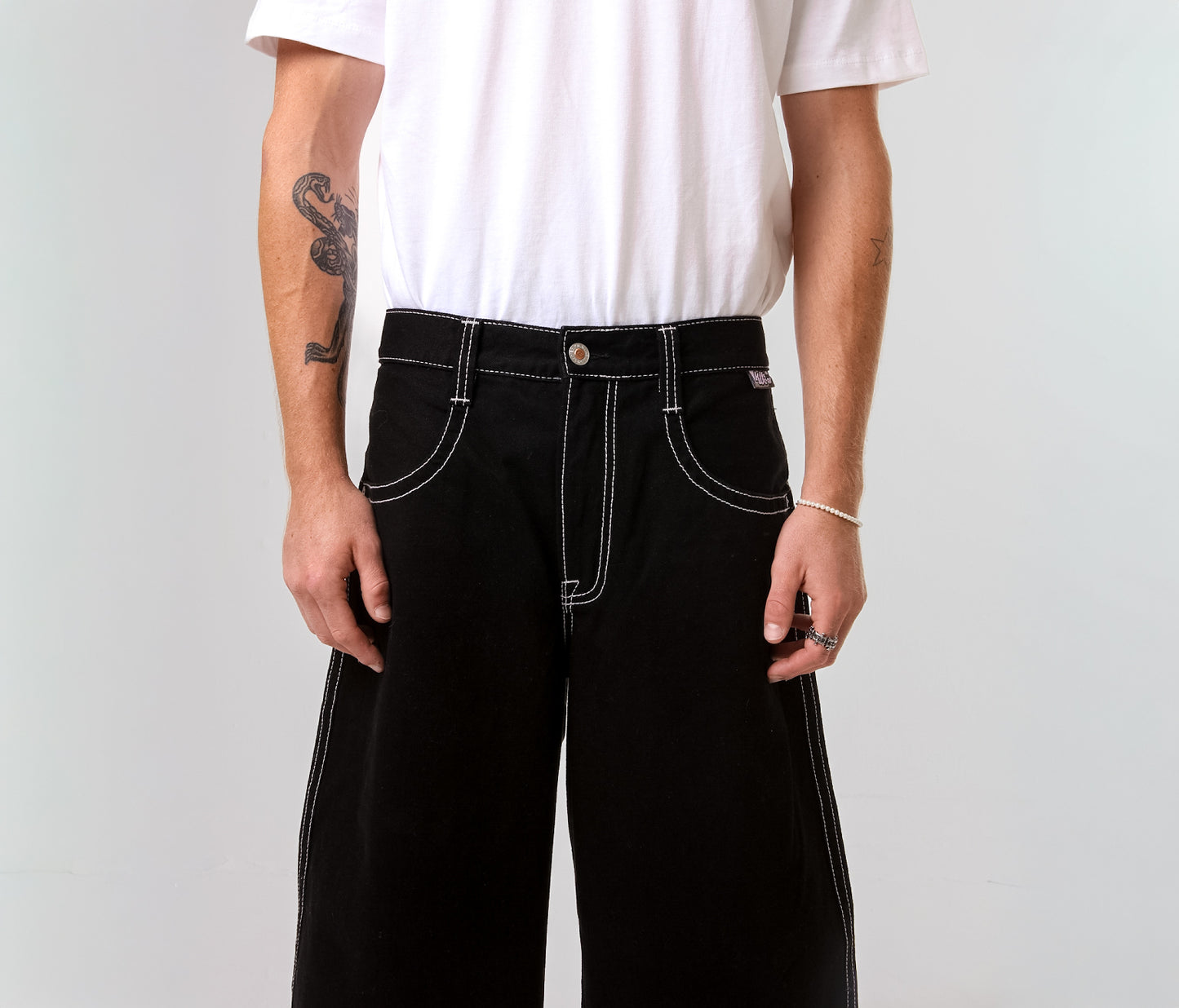 EVIL KLOWN 28" SUPER BLACK RINSE