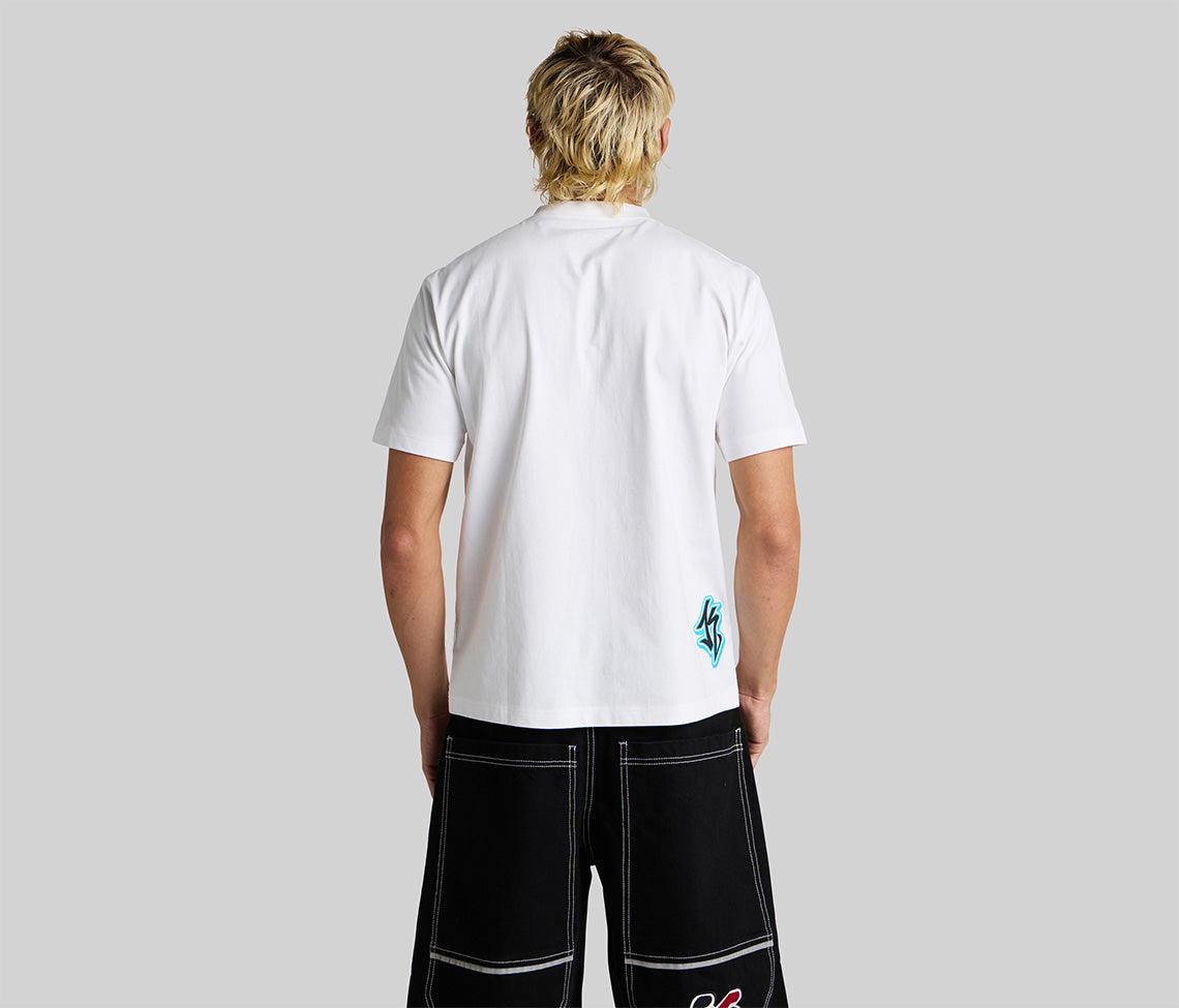 GRAFFITI LOGO GRAPHIC TEE - WHITE