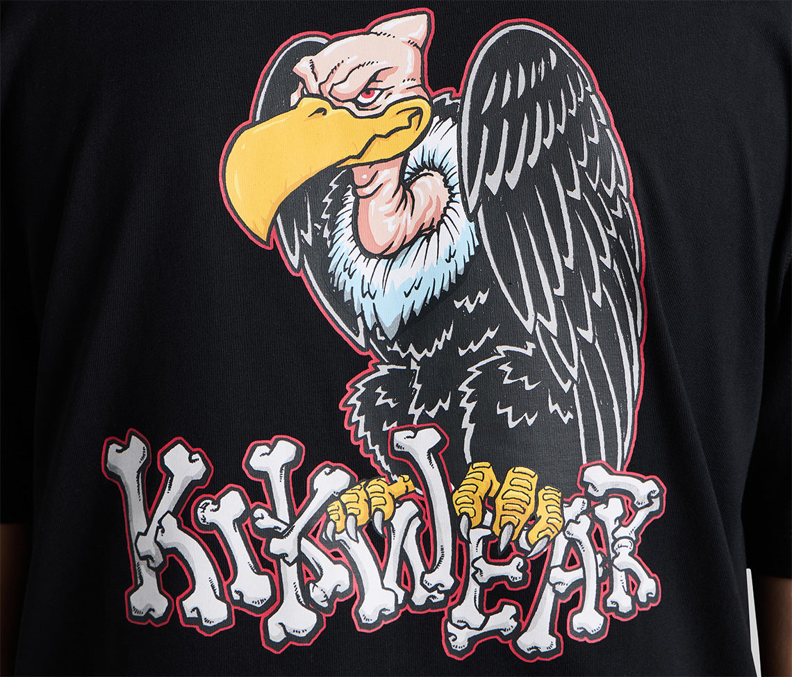 VULTURE REVERSE NECK GRAPHIC TEE - BLACK