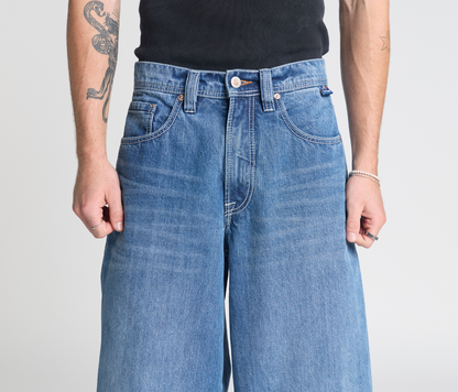 SUPREME PLANET K 26" 90s MEDIUM WASH