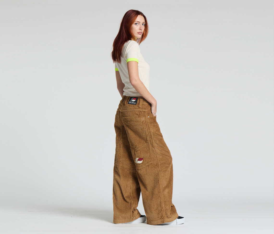 W SUPREME KORDZ 26" 3-WALE CORDUROY TOBACCO