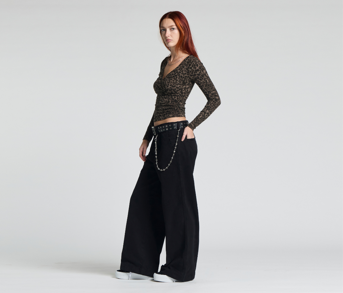 W OLD SKOOL 24" BLACK CHINO