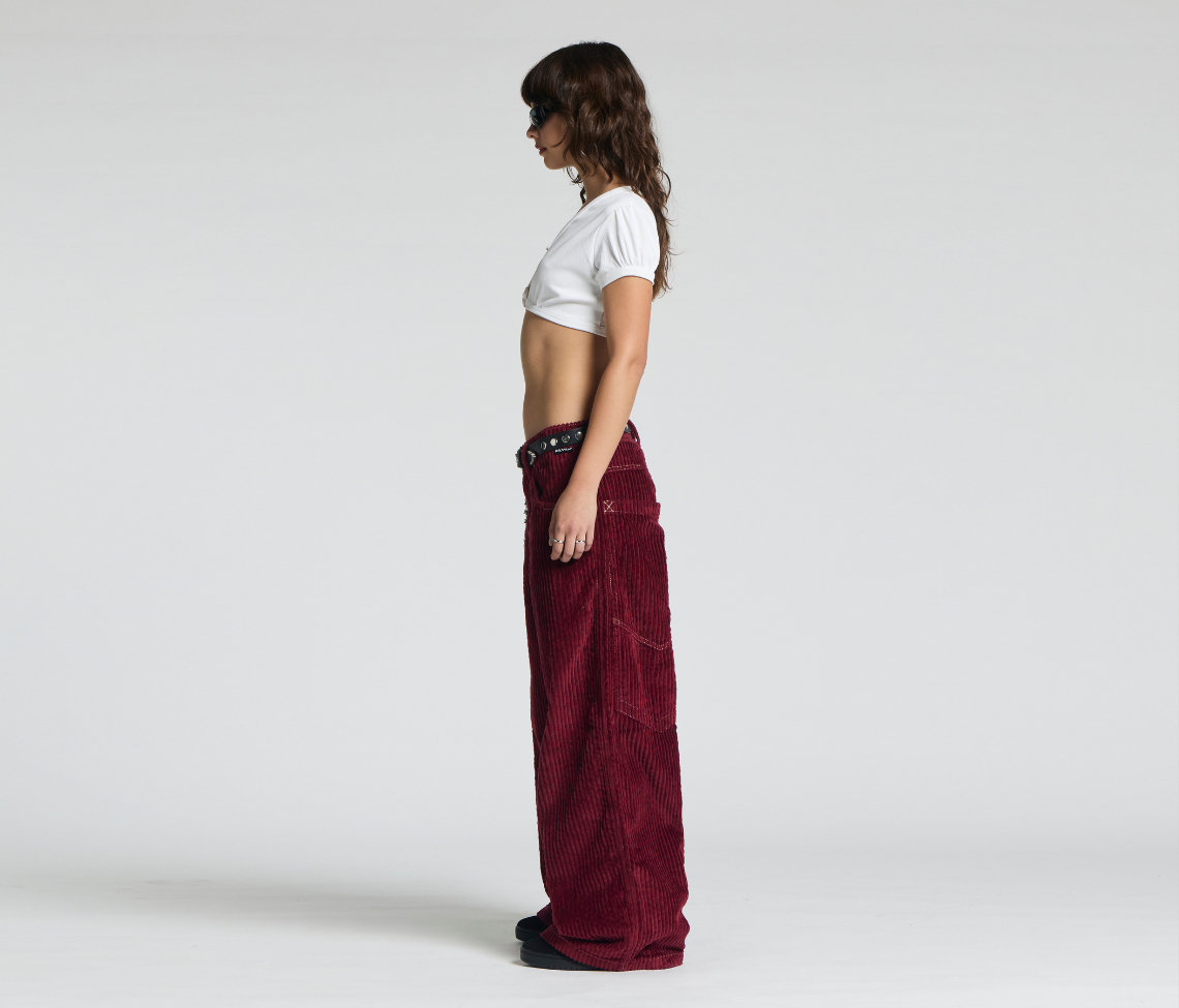 W SUPREME KORDZ 26" 3-WALE CORDUROY BURGUNDY