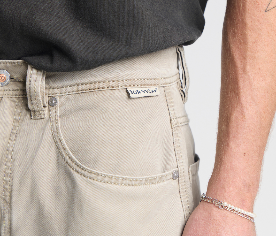 SUPREME ASTRO K 26" KHAKI TWILL