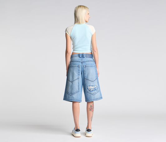 W SUPREME GRAFFITI JORT 15" 90s MEDIUM WASH