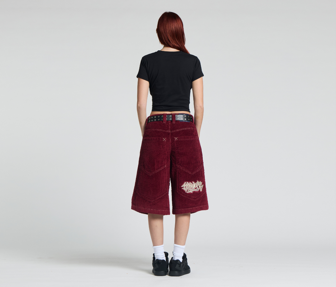 W GRAFFITI CORDUROY SHORT 15" INSEAM BURGUNDY