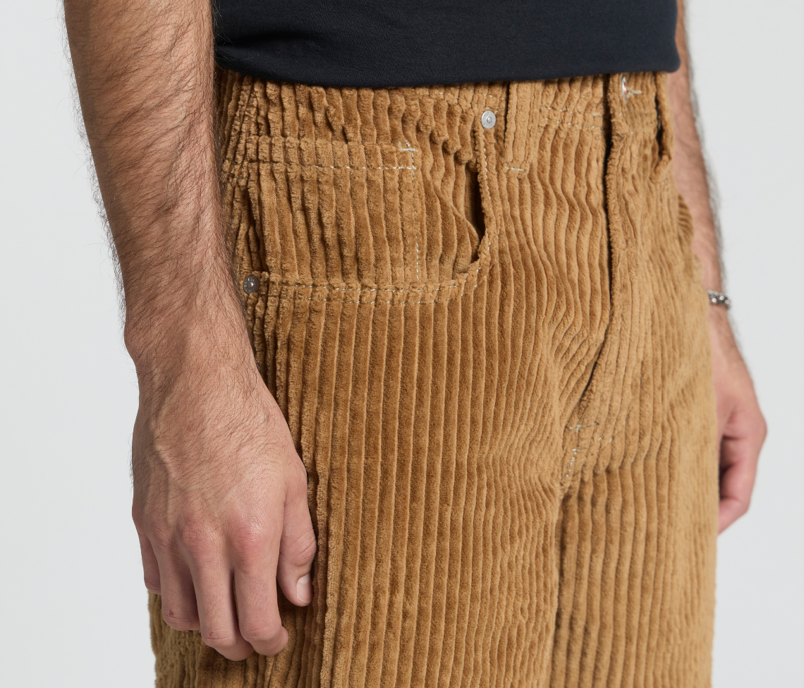 GRAFFITI CORDUROY SHORT 15" INSEAM TOBACCO