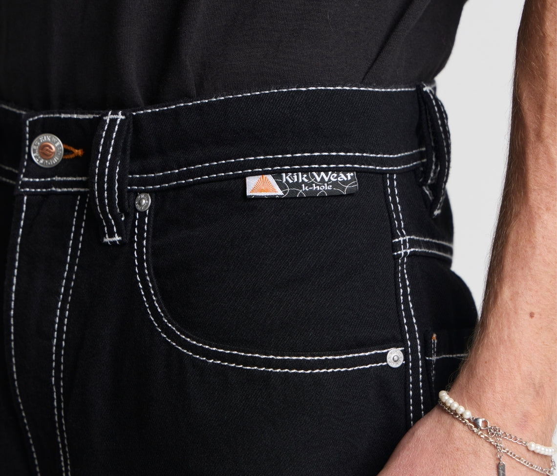 SUPREME REFLEKTIVE K-HOLE 26" SUPER BLACK RINSE￼