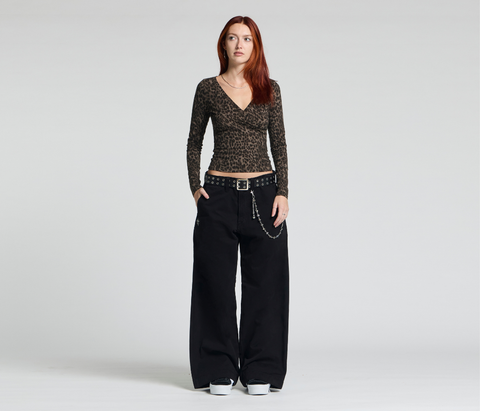 Old Skool 24" Black Chino