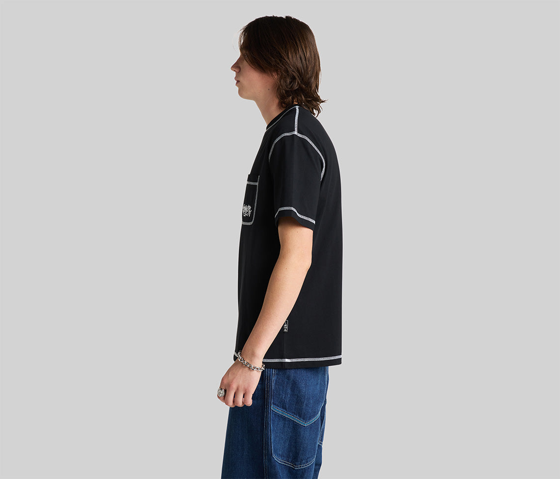 GRAFFITI EMBROIDERY POCKET TEE - BLACK