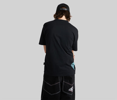 GRAFFITI LOGO GRAPHIC TEE - BLACK