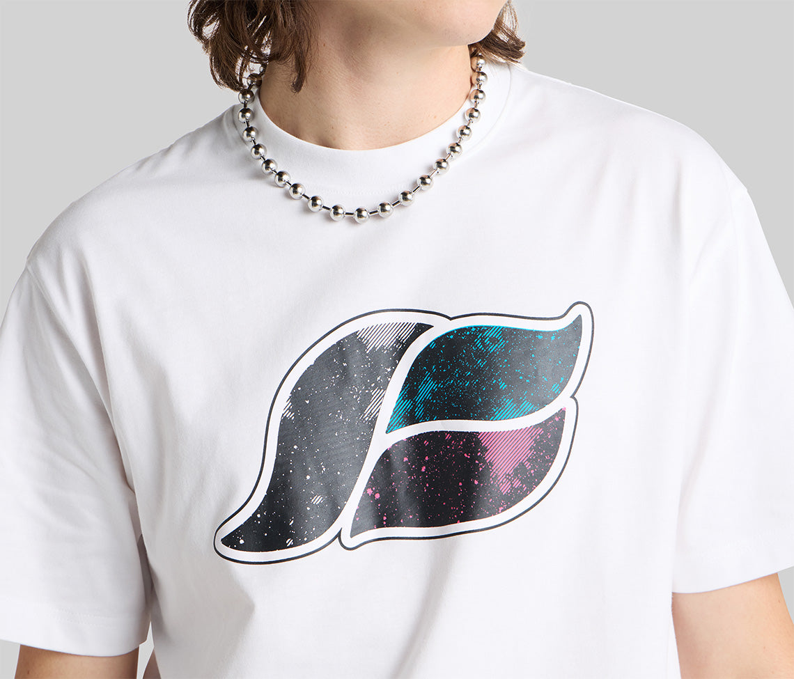 KIKWAVE SPACEWALK GRAPHIC TEE - WHITE